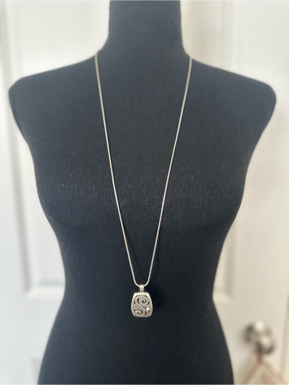 Brighton ❤️ “Contempo” Necklace With Hidden Lanyard Clip - Retired!